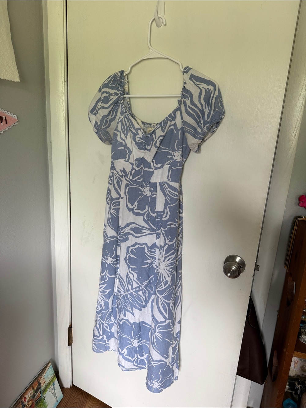 Jessica Simpson Blue & White Floral Maxi Dress